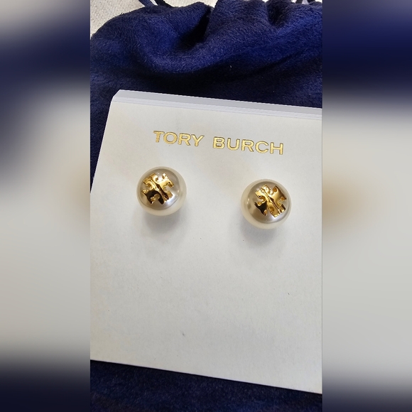 Tory Burch Gold and Pearl Monodance Stud Earrings with Jewelry Pouch NWOT - Picture 4 of 5